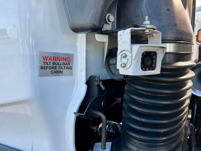 2017 UD Pk-17 420 Crane Truck See Cond Immaculate $154100+Gst PK-17 420 WHITE