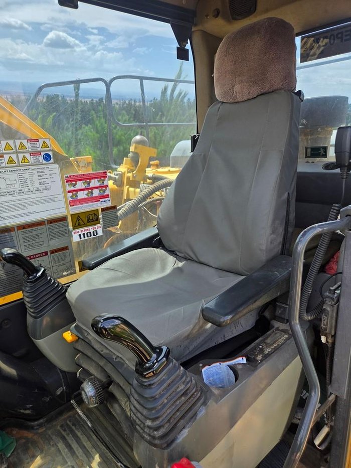 2013 Komatsu Pc200lc-8
