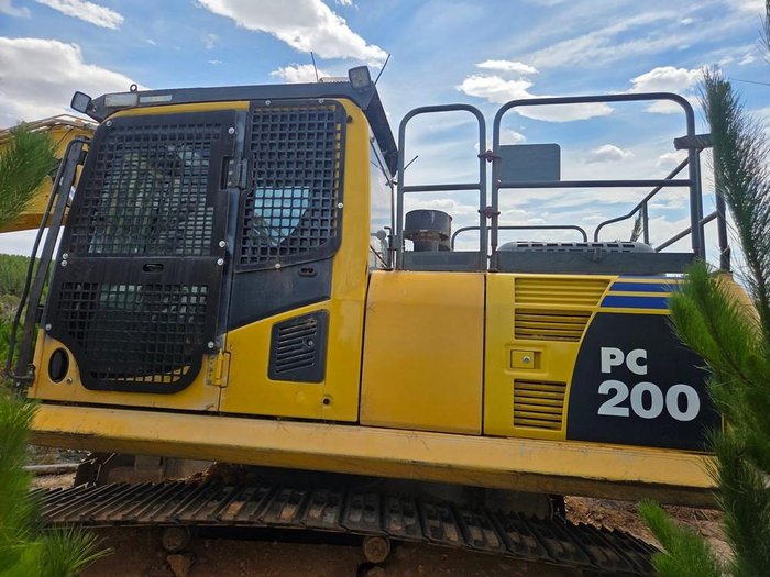 2013 Komatsu Pc200lc-8
