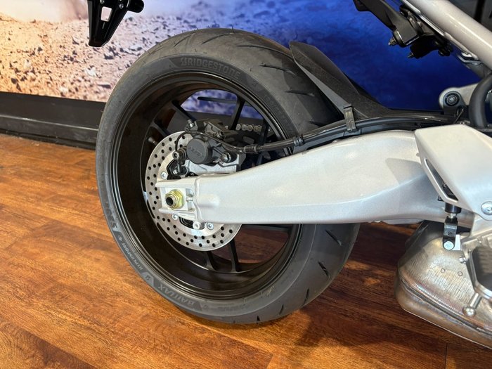 2024 Yamaha XSR900GP (MTM890ASP) Grey Metallic