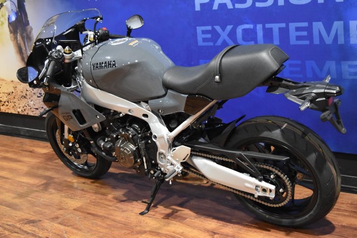 2024 Yamaha XSR900GP (MTM890ASP) Grey Metallic