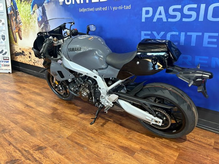 2024 Yamaha XSR900GP (MTM890ASP) Grey Metallic