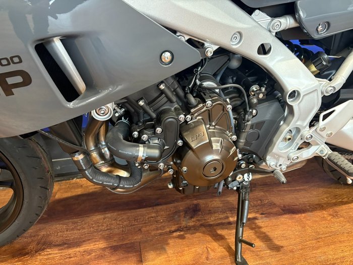 2024 Yamaha XSR900GP (MTM890ASP) Grey Metallic