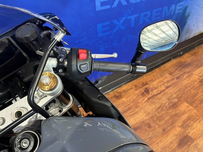 2024 Yamaha XSR900GP (MTM890ASP) Grey Metallic