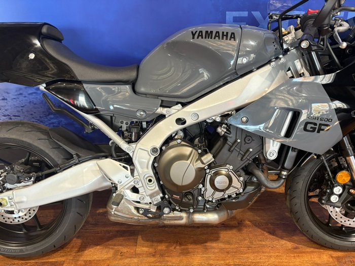 2024 Yamaha XSR900GP (MTM890ASP) Grey Metallic