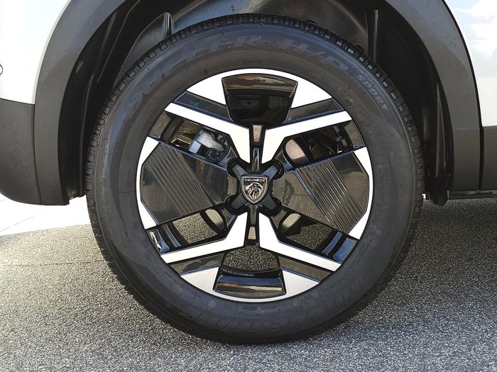 2023 Peugeot 2008 GT