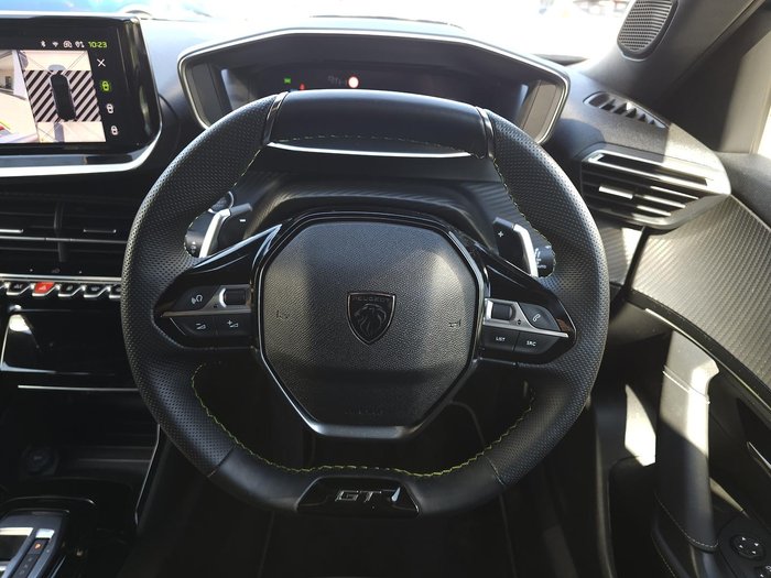 2023 Peugeot 2008 GT