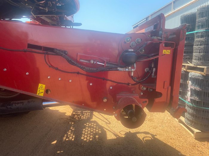 2016 CASE IH 8240