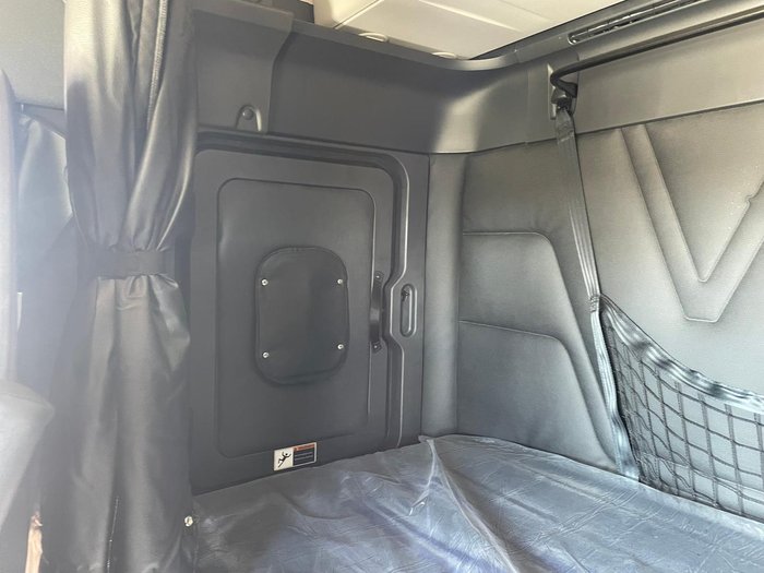 2024 Western Star 48X 48