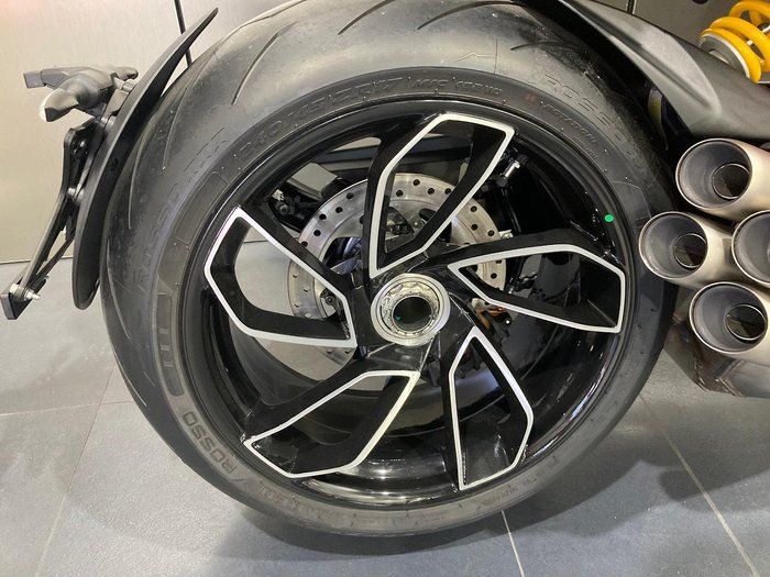 2024 Ducati Diavel V4 Diavel Red