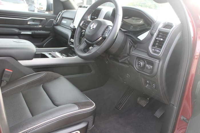 2024 RAM 1500 Laramie Sport RamBox