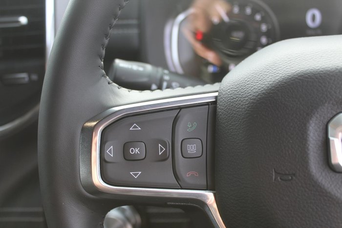 2024 RAM 1500 Laramie Sport RamBox