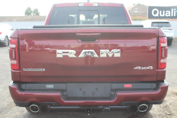 2024 RAM 1500 Laramie Sport RamBox