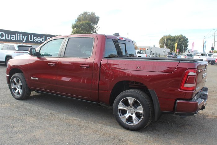 2024 RAM 1500 Laramie Sport RamBox