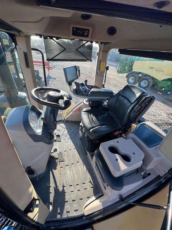 2019 Challenger Mt743