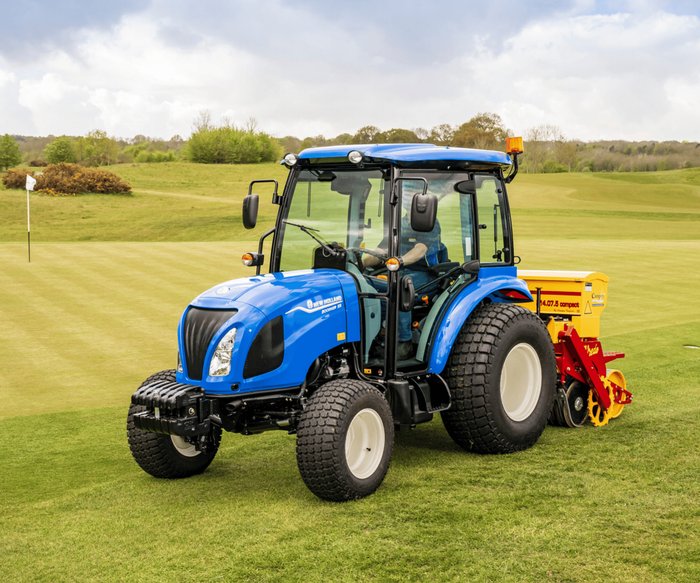 NEW HOLLAND BOOMER 50 CAB PREORDER