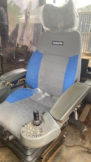2010 Komatsu 890.3