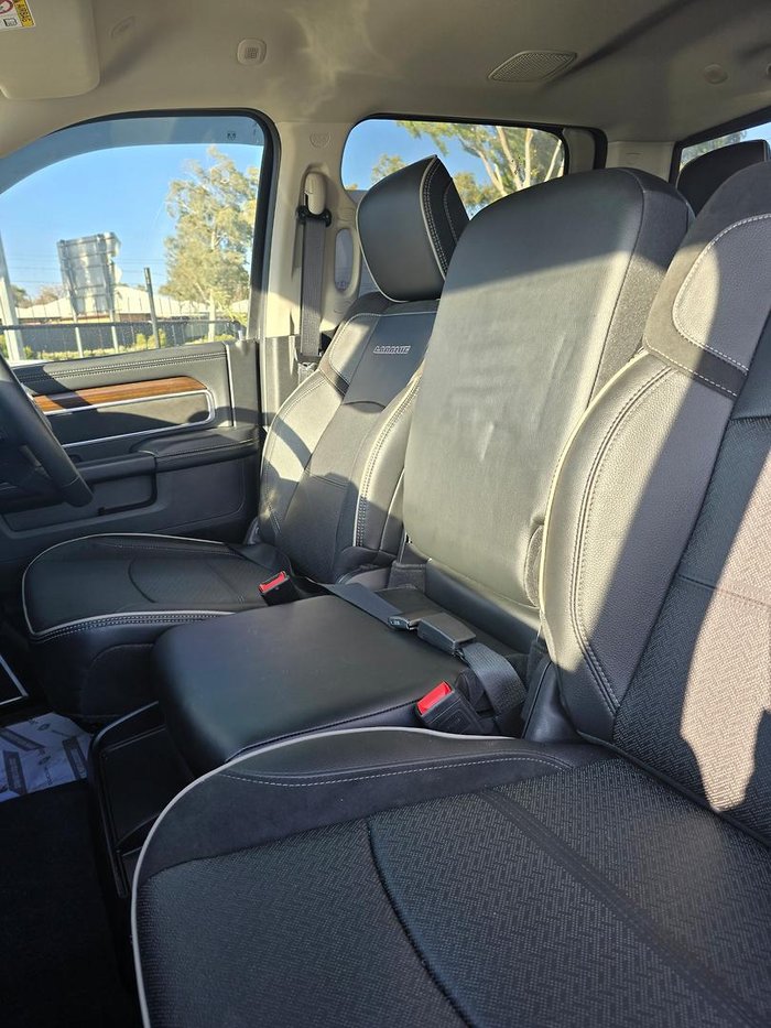2024 RAM 2500 Laramie DJ MY24 4X4 Dual Range Granite Crystal