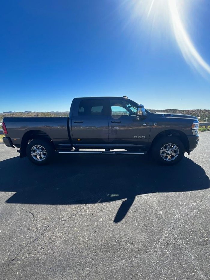 2024 RAM 2500 Laramie DJ MY24 4X4 Dual Range Granite Crystal