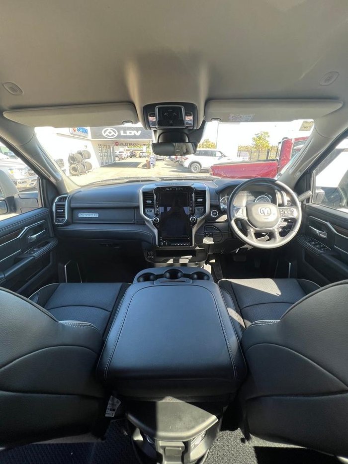 2024 RAM 2500 Laramie DJ MY24 4X4 Dual Range Granite Crystal