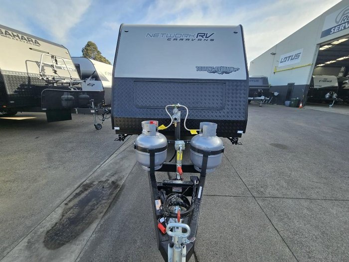 2024 Network RV Caravans 196Rd 196