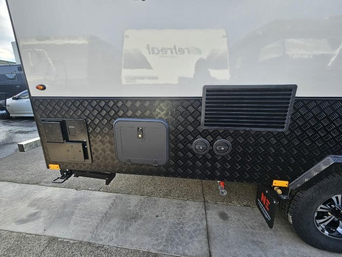 2024 Network RV Caravans 196Rd 196