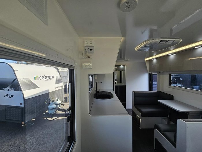 2024 Network RV Caravans 196Rd 196