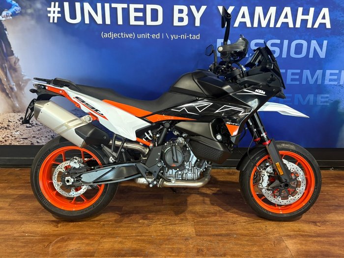2024 Ktm 890 SM-T Black