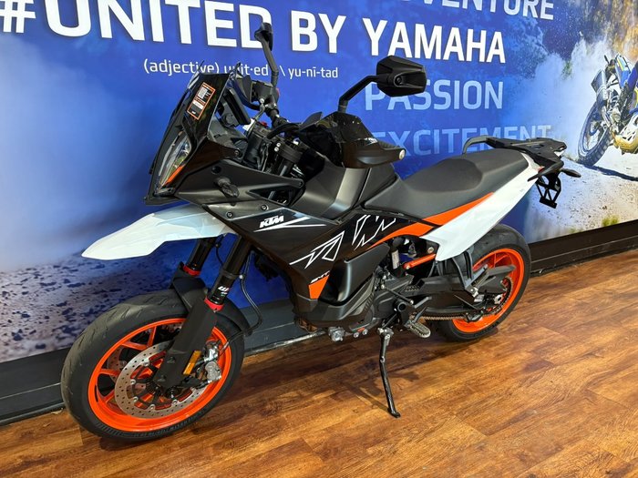 2024 Ktm 890 SM-T Black