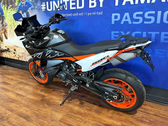 2024 Ktm 890 SM-T Black