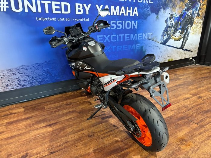2024 Ktm 890 SM-T Black