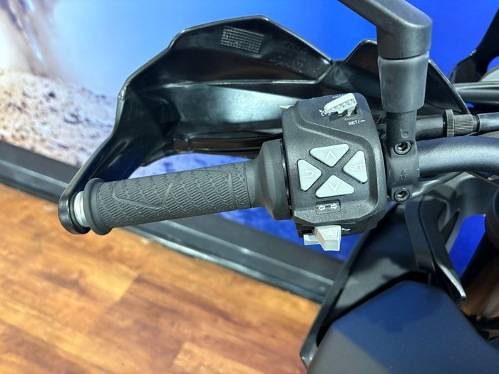 2024 Ktm 890 SM-T Black