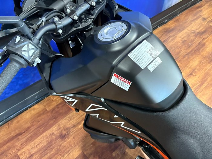 2024 Ktm 890 SM-T Black