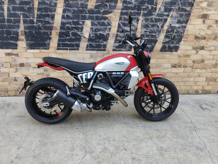 2024 DUCATI SCRAMBLER ICON DUAL PURPOSE RED