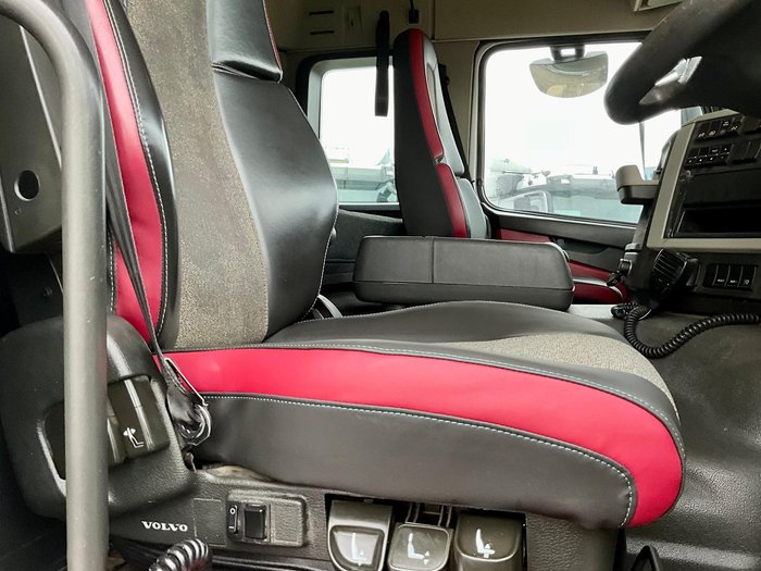 2018 Volvo Fm500 Slp Ex Prestige Fleet Rwc Hist $114000+Gst VOLVO FM500 SLEEPER
