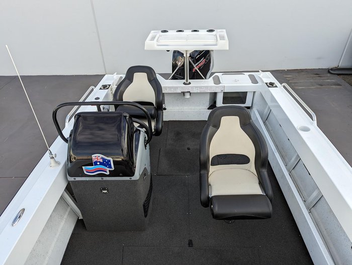2017 QUINTREX 510 Frontier SC