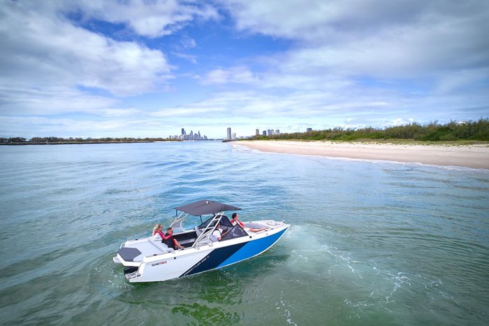 2023 QUINTREX 595 Freestyler X 150 S