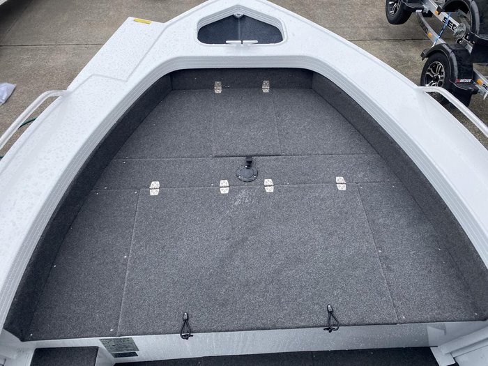 2024 QUINTREX 481 Top Ender Pro