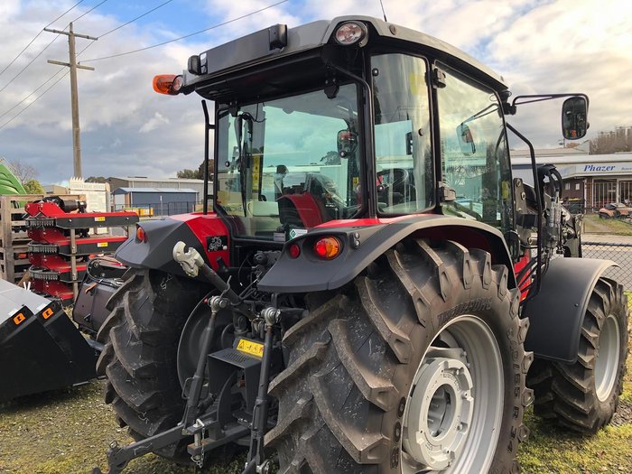 0 Massey Ferguson 4707 C-4 Cab Tractor 4Wd Quicke Loader 75Hp RED