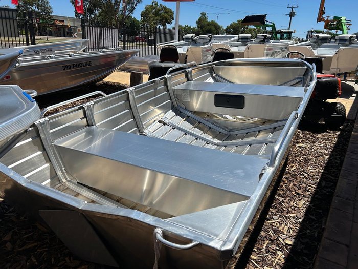 2025 Stacer 399S Proline