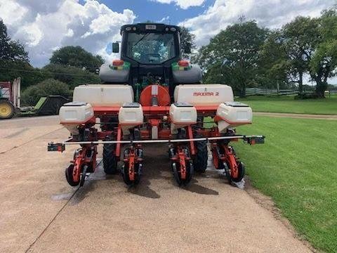 2010 Kuhn Maxima 2 Orange