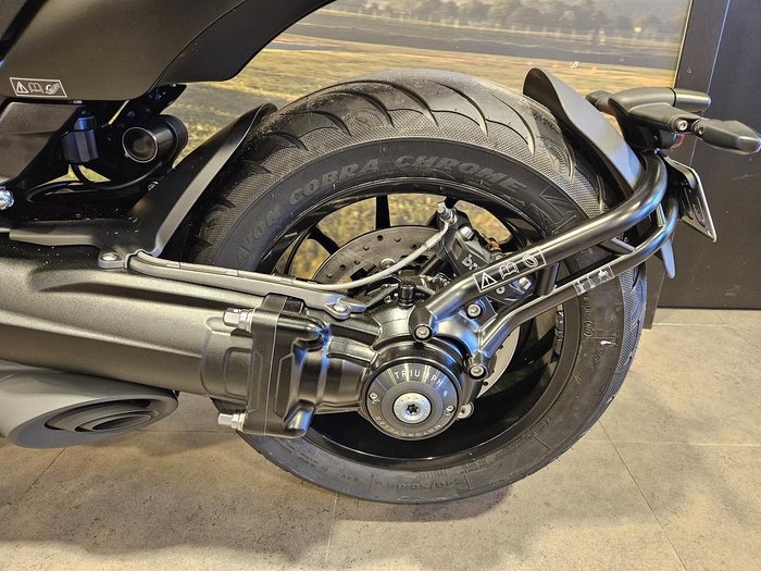 2024 Triumph Rocket 3 R Storm Rocket