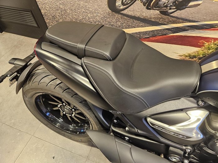 2024 Triumph Rocket 3 R Storm Rocket