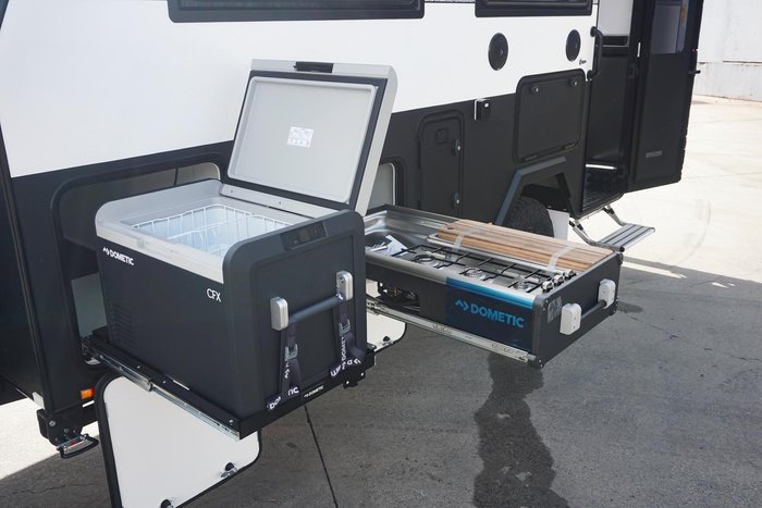 2024 JB Caravans 16' Gator Hybrid