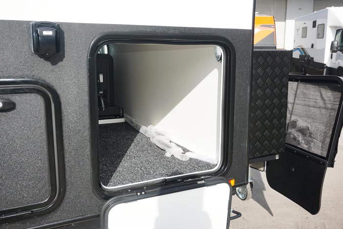 2024 JB Caravans 16' Gator Hybrid