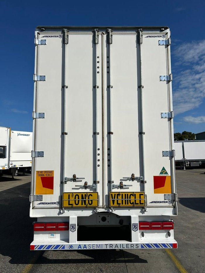 2021 Maxitrans St3 34 Pallet Drop Deck Mezzanine R/T 