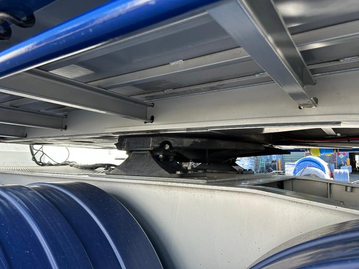 2021 Maxitrans St3 34 Pallet Drop Deck Mezzanine R/T 