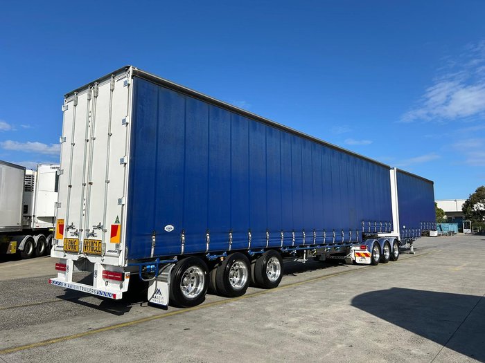 2021 Maxitrans St3 34 Pallet Drop Deck Mezzanine R/T