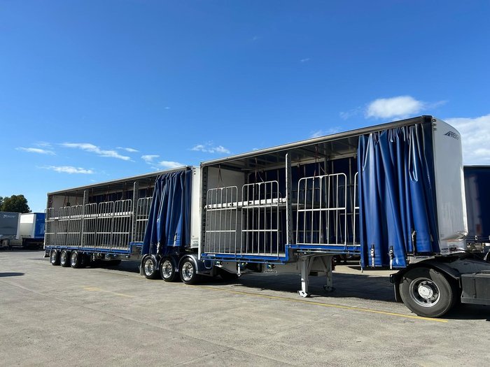 2021 Maxitrans St3 34 Pallet Drop Deck Mezzanine R/T 