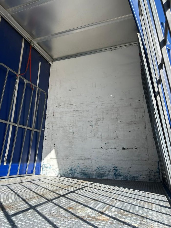 2021 Maxitrans St3 34 Pallet Drop Deck Mezzanine R/T
